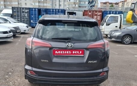 Toyota RAV4, 2016 год, 1 750 000 рублей, 4 фотография