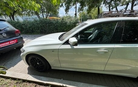 BMW 3 серия, 2019 год, 2 100 000 рублей, 4 фотография