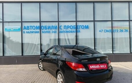 Hyundai Solaris II рестайлинг, 2013 год, 795 000 рублей, 3 фотография
