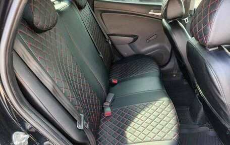 Hyundai Solaris II рестайлинг, 2013 год, 795 000 рублей, 15 фотография