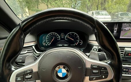 BMW 5 серия, 2018 год, 3 600 000 рублей, 15 фотография
