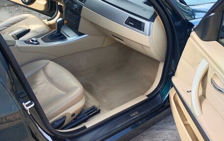 BMW 3 серия, 2007 год, 1 100 000 рублей, 14 фотография