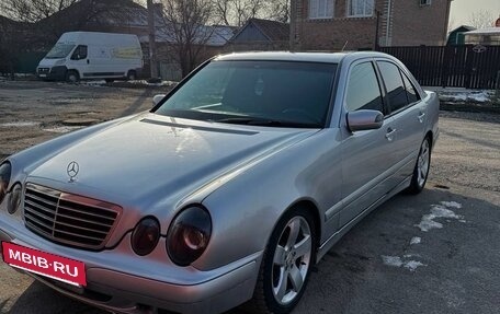 Mercedes-Benz E-Класс, 2001 год, 425 000 рублей, 2 фотография