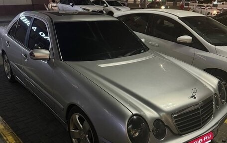 Mercedes-Benz E-Класс, 2001 год, 425 000 рублей, 3 фотография