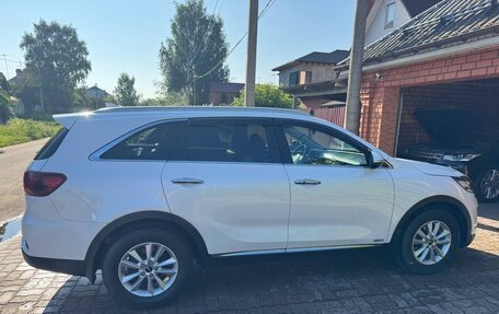 KIA Sorento III Prime рестайлинг, 2018 год, 3 300 000 рублей, 3 фотография