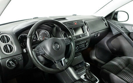Volkswagen Tiguan I, 2011 год, 997 989 рублей, 11 фотография