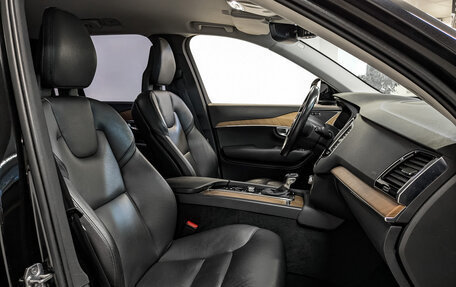 Volvo XC90 II рестайлинг, 2017 год, 3 550 000 рублей, 24 фотография