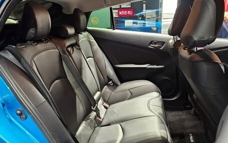 Toyota Prius IV XW50, 2022 год, 2 185 015 рублей, 13 фотография