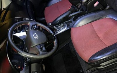 Hyundai Solaris II рестайлинг, 2012 год, 730 000 рублей, 1 фотография
