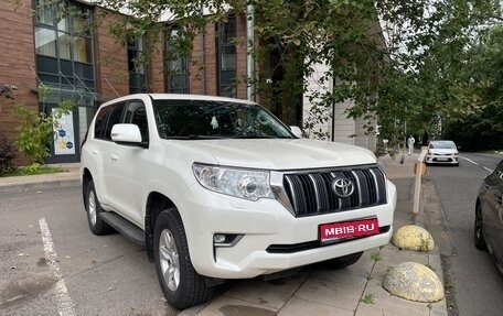 Toyota Land Cruiser Prado 150 рестайлинг 2, 2020 год, 5 049 000 рублей, 1 фотография