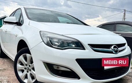 Opel Astra J, 2013 год, 715 000 рублей, 2 фотография