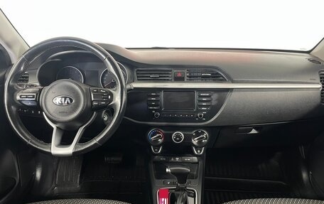 KIA Rio IV, 2018 год, 1 376 000 рублей, 12 фотография