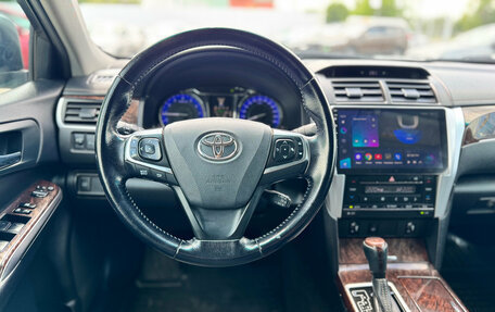 Toyota Camry, 2016 год, 1 900 000 рублей, 12 фотография
