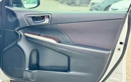 Toyota Camry, 2016 год, 1 900 000 рублей, 15 фотография