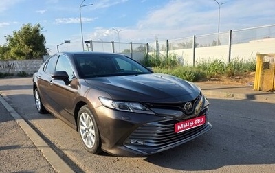 Toyota Camry, 2019 год, 2 750 000 рублей, 1 фотография