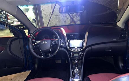 Hyundai Solaris II рестайлинг, 2012 год, 730 000 рублей, 28 фотография