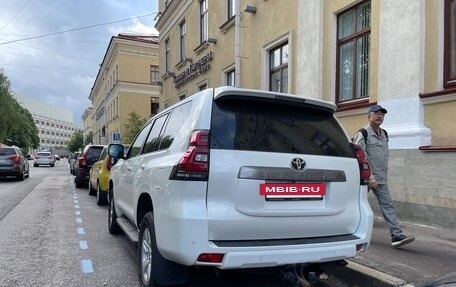 Toyota Land Cruiser Prado 150 рестайлинг 2, 2020 год, 5 049 000 рублей, 10 фотография