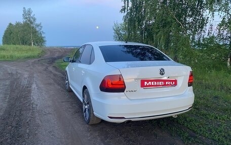 Volkswagen Polo VI (EU Market), 2015 год, 820 000 рублей, 3 фотография
