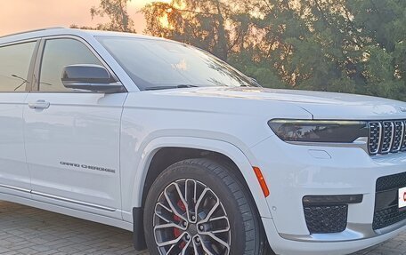 Jeep Grand Cherokee, 2022 год, 8 499 000 рублей, 9 фотография