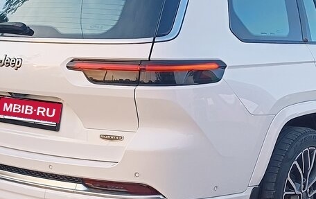 Jeep Grand Cherokee, 2022 год, 8 499 000 рублей, 20 фотография