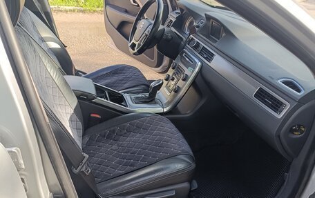 Volvo XC70 II рестайлинг, 2012 год, 1 850 000 рублей, 22 фотография