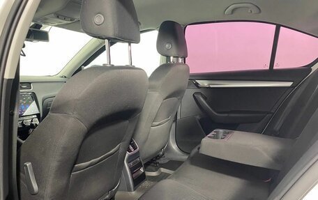 Skoda Octavia, 2015 год, 1 250 000 рублей, 11 фотография