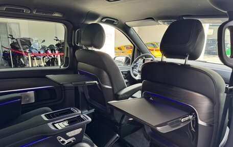 Mercedes-Benz V-Класс, 2025 год, 13 890 000 рублей, 24 фотография