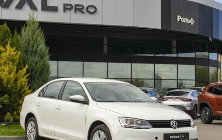 Volkswagen Jetta VI, 2012 год, 755 000 рублей, 3 фотография