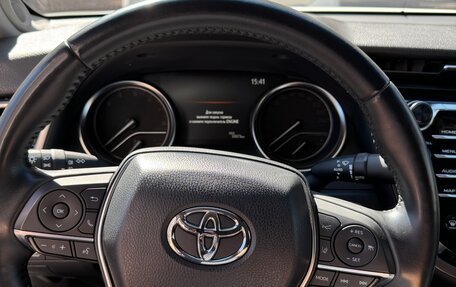 Toyota Camry, 2021 год, 3 750 000 рублей, 5 фотография