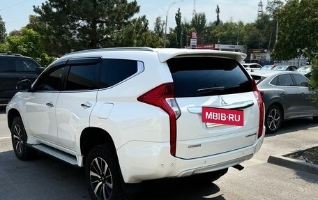 Mitsubishi Pajero Sport III рестайлинг, 2019 год, 3 200 000 рублей, 7 фотография