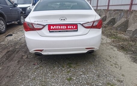 Hyundai Sonata VI, 2011 год, 1 050 000 рублей, 4 фотография