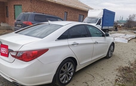 Hyundai Sonata VI, 2011 год, 1 050 000 рублей, 5 фотография