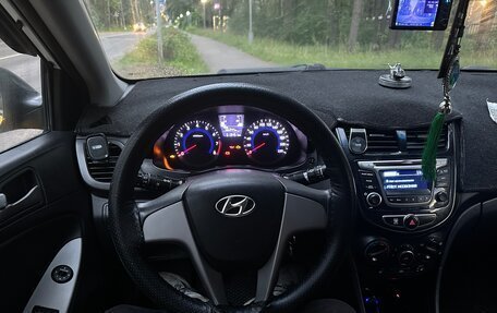 Hyundai Solaris II рестайлинг, 2016 год, 480 000 рублей, 7 фотография
