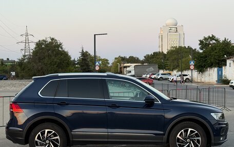 Volkswagen Tiguan II, 2017 год, 2 097 000 рублей, 12 фотография