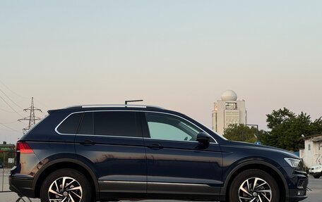 Volkswagen Tiguan II, 2017 год, 2 097 000 рублей, 11 фотография