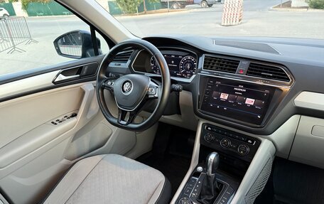 Volkswagen Tiguan II, 2017 год, 2 097 000 рублей, 23 фотография
