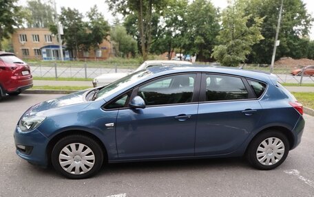Opel Astra J, 2013 год, 790 000 рублей, 4 фотография