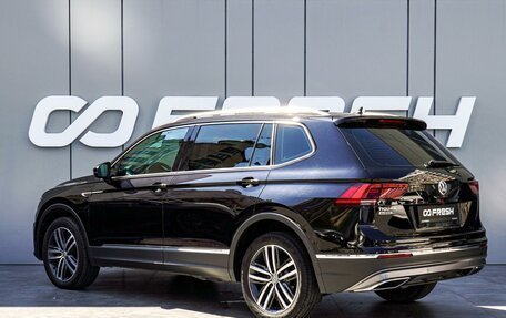 Volkswagen Tiguan II, 2020 год, 3 380 000 рублей, 2 фотография