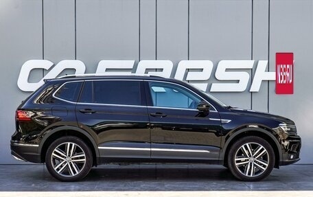 Volkswagen Tiguan II, 2020 год, 3 380 000 рублей, 5 фотография