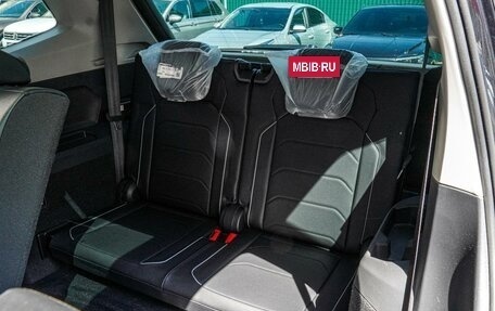 Volkswagen Tiguan II, 2020 год, 3 380 000 рублей, 12 фотография