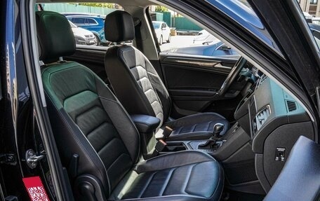 Volkswagen Tiguan II, 2020 год, 3 380 000 рублей, 8 фотография