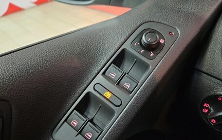 Volkswagen Tiguan I, 2015 год, 1 249 000 рублей, 15 фотография