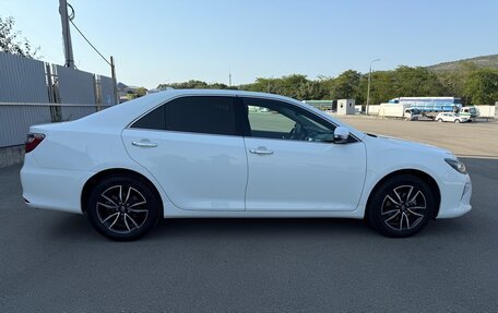 Toyota Camry, 2017 год, 2 400 000 рублей, 10 фотография