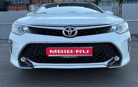 Toyota Camry, 2017 год, 2 400 000 рублей, 2 фотография