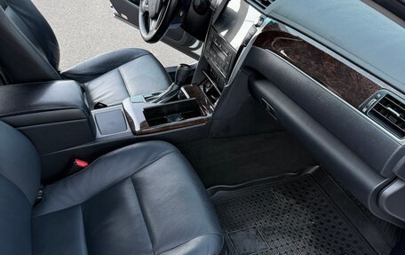 Toyota Camry, 2017 год, 2 400 000 рублей, 21 фотография