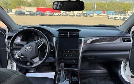 Toyota Camry, 2017 год, 2 400 000 рублей, 25 фотография