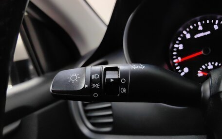 KIA Rio IV, 2018 год, 1 448 000 рублей, 19 фотография