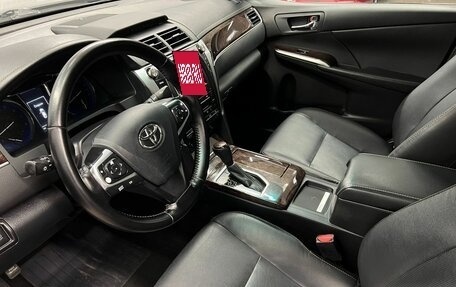 Toyota Camry, 2017 год, 1 749 000 рублей, 8 фотография