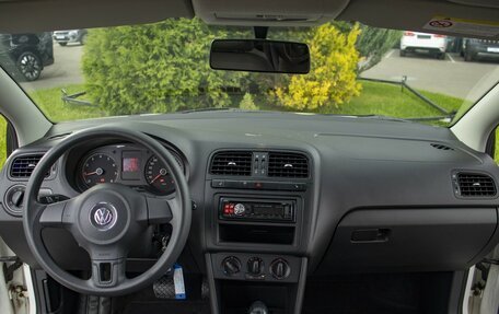Volkswagen Polo VI (EU Market), 2012 год, 855 000 рублей, 16 фотография