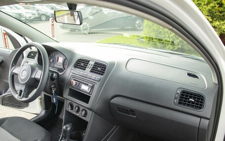 Volkswagen Polo VI (EU Market), 2012 год, 855 000 рублей, 15 фотография